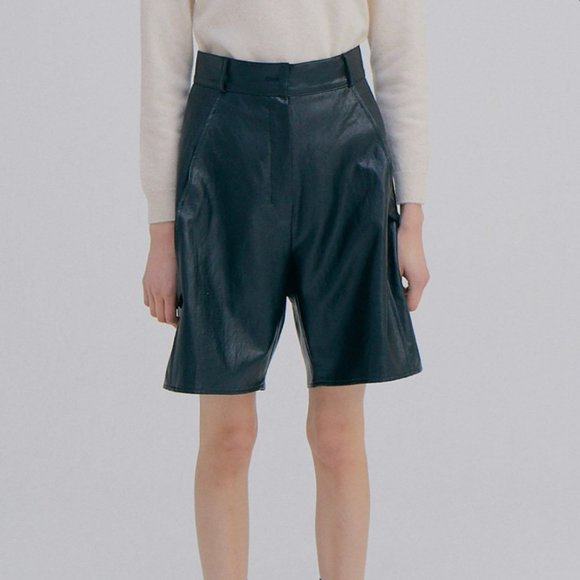 WNDERKAMMER Vegan Leather Shorts size Small - Picture 9 of 9